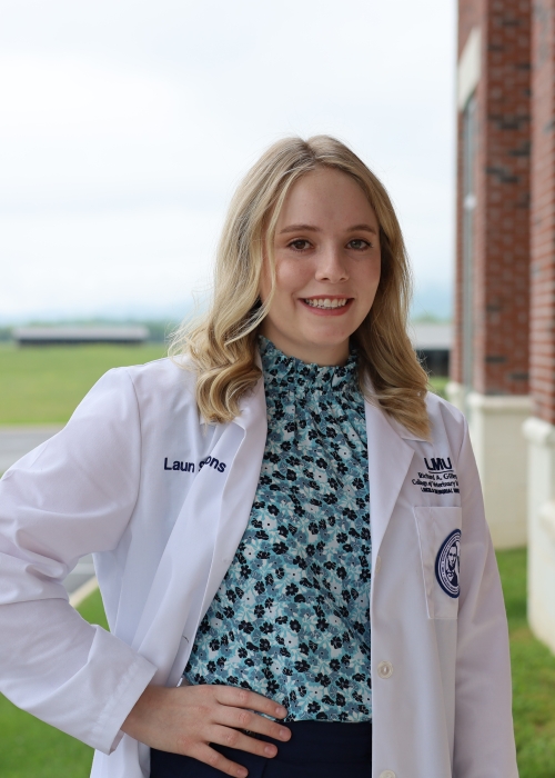 Laura Simmons, DVM